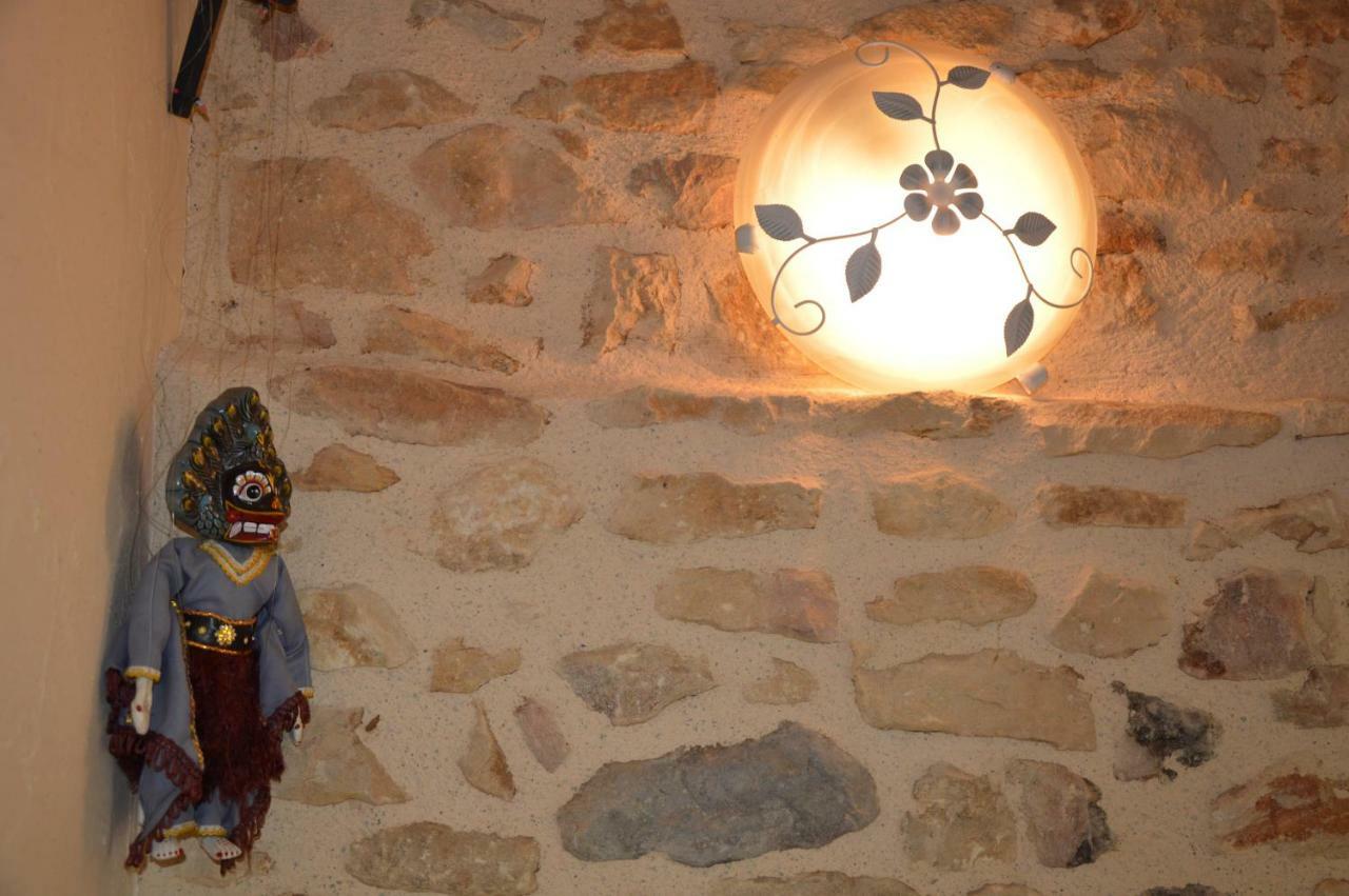 Les Deux Tours Bed & Breakfast Siorac-en-Périgord Dış mekan fotoğraf